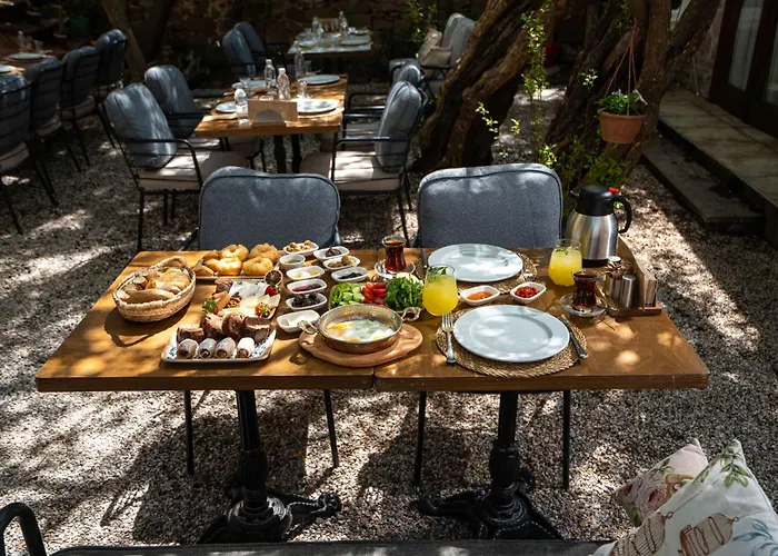 Macaron Konagi Gasthuis Ayvalı