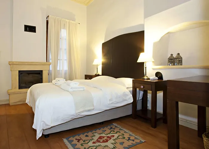 Macaron Konagi Ayvalı