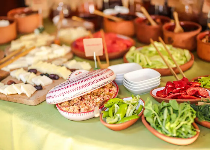 Macaron Konagi 4* Ayvalı