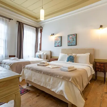 Macaron Konagi Guest house Ayvalik