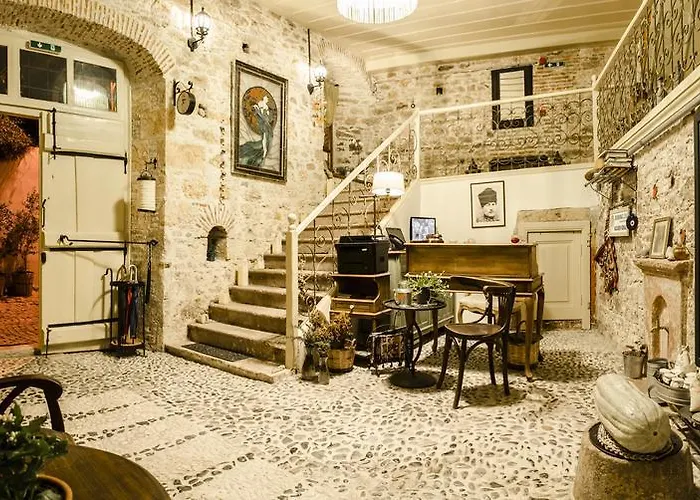 Macaron Konagi 4* Ayvalı