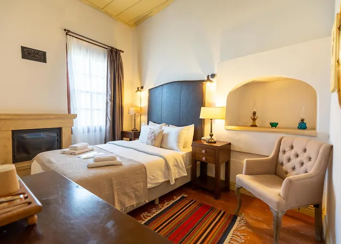 Macaron Konagi Ayvalı