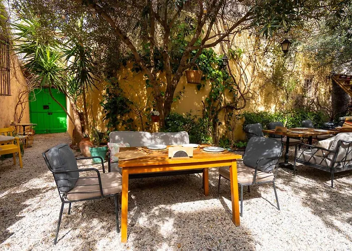 Maison d'hôtes Macaron Konagi 4*