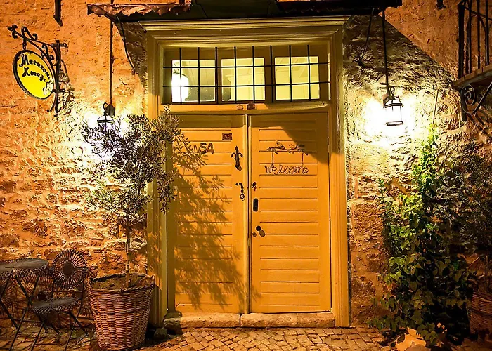 Macaron Konagi Ayvalı